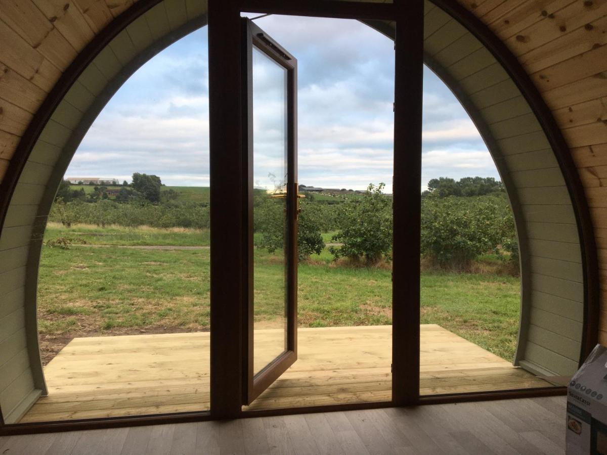 Orchard Luxe Glamping Pod Hotel ดังกานนอน ภายนอก รูปภาพ