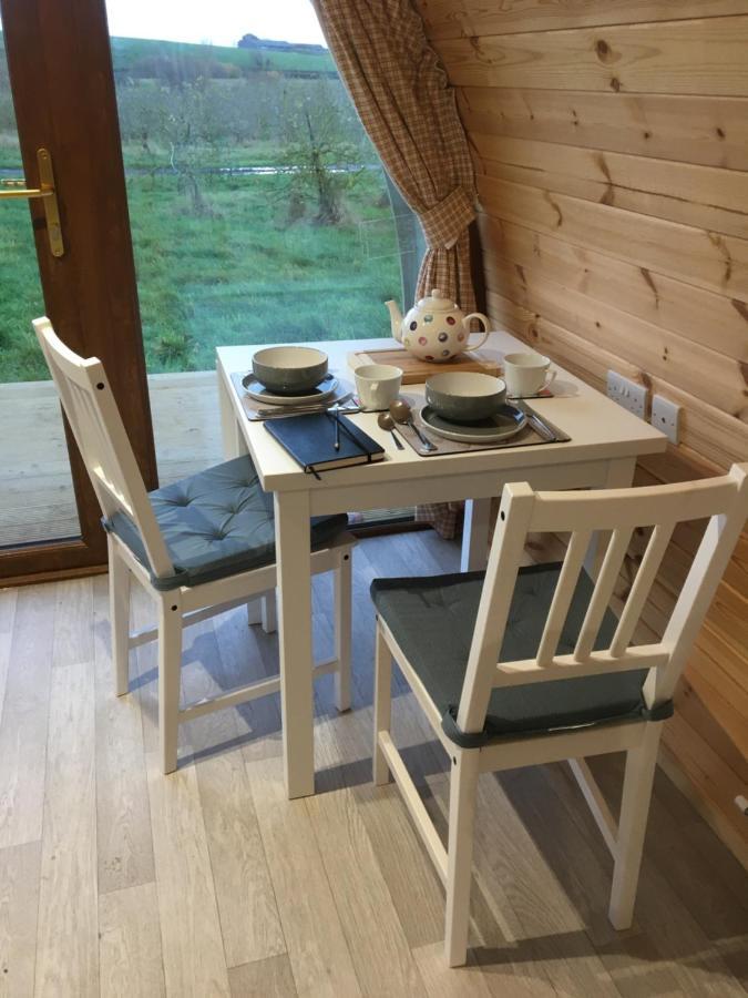 Orchard Luxe Glamping Pod Hotel ดังกานนอน ภายนอก รูปภาพ